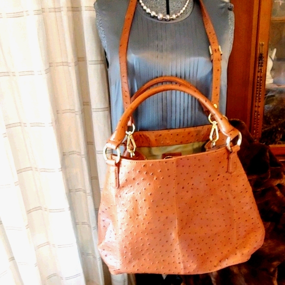 Gili Bag. Ostrich Print Leather Tote - Picture 2 of 6